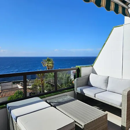 Appartement Mit Poolsicht